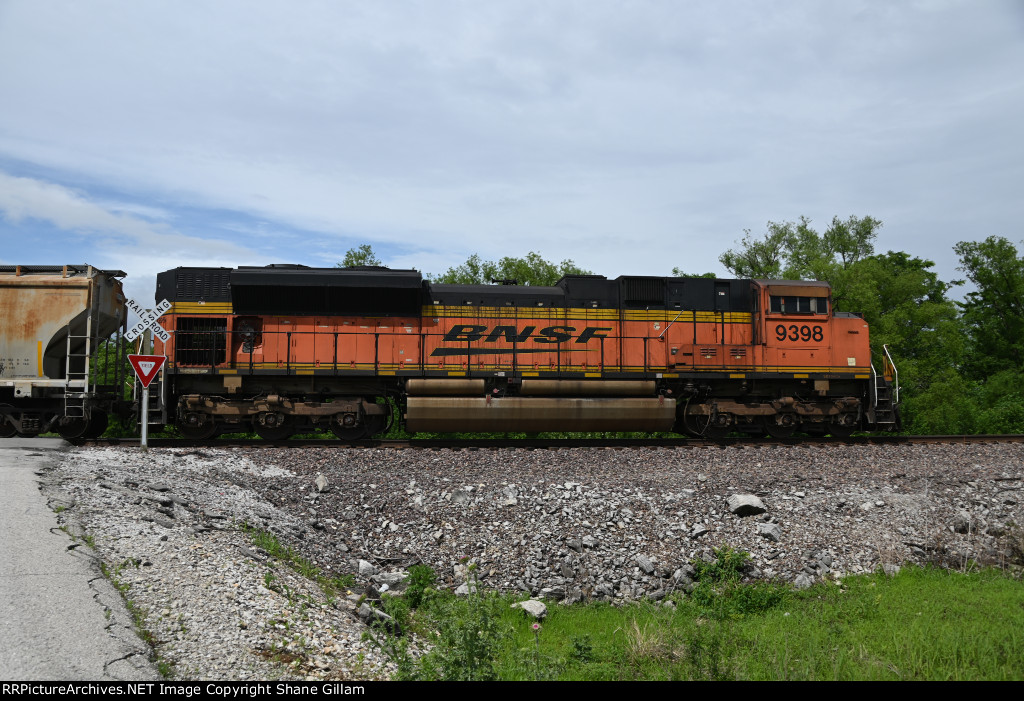 BNSF 9398 Dpu